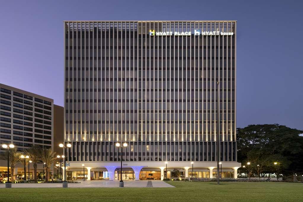Hyatt Place Lax/century Blvd 3*